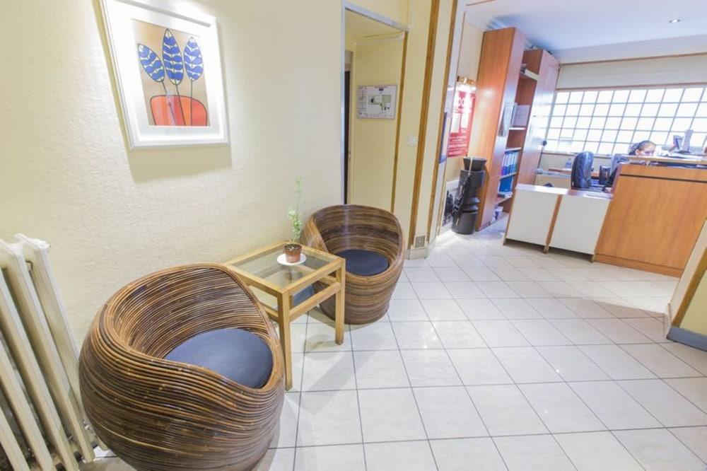 Hotel Hipotel Gare Du Nord Merryl Parijs