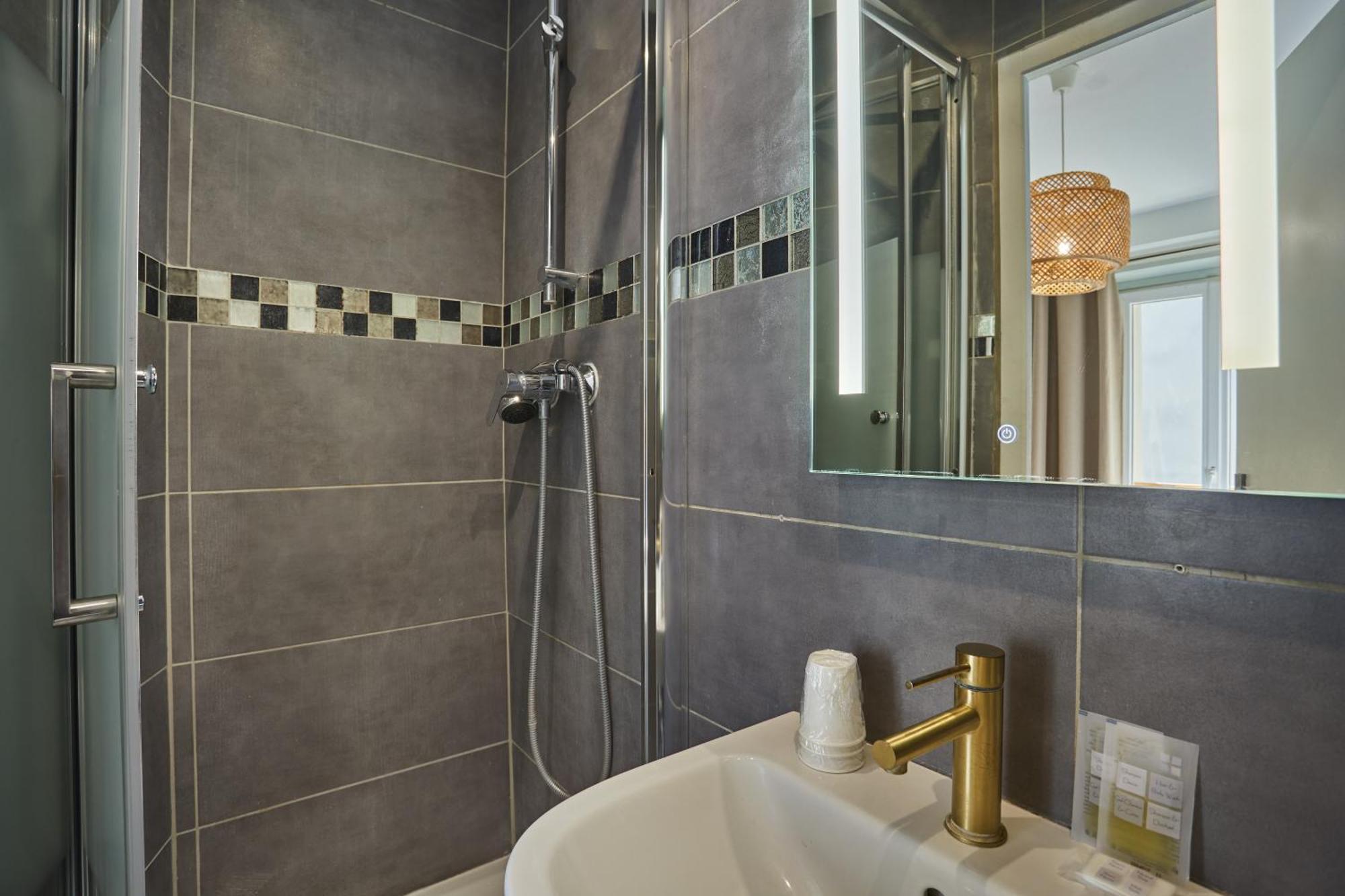Hotel Hipotel Gare Du Nord Merryl 3*