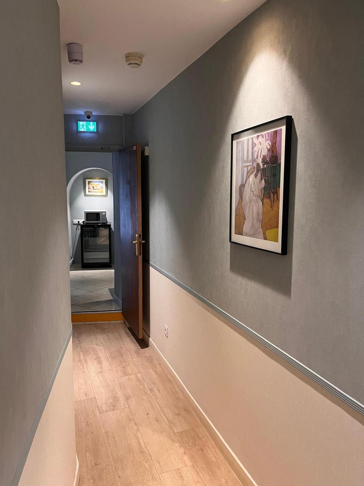 Hipotel Gare Du Nord Merryl Hotel 3*