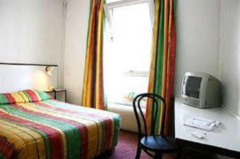 Hotel Hipotel Gare Du Nord Merryl 3*